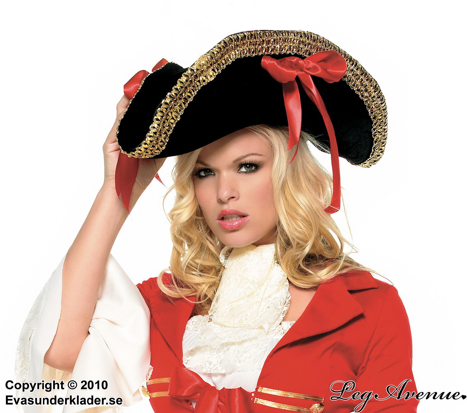 Female pirate captain, costume hat, big bow